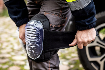 NEO OCHRONNE NAKOLANNIKI ŻELOWE 97-535