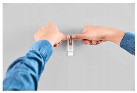 Gwóźdź samoprzylepny Powerstrips do otworów profilowanych 2szt / do 0,5kg 77782 Tesa