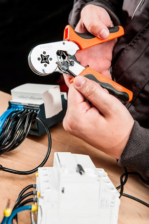 NEO ZACISKARKA TULEJEK PRASKA DO KABLI 0,25-6mm 01-507