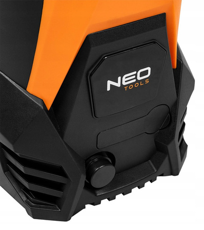 NEO MYJKA CIŚNIENIOWA Z AKCESORIAMI 1600W 135 BAR 04-630